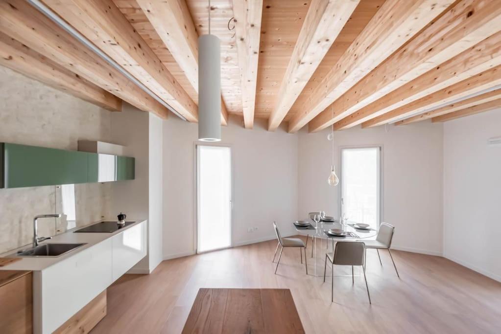 شقة Palazzo '900 Design Flats - Il Gran Salone بادوفا المظهر الخارجي الصورة