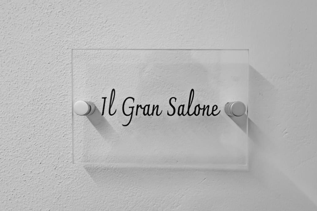شقة Palazzo '900 Design Flats - Il Gran Salone بادوفا المظهر الخارجي الصورة